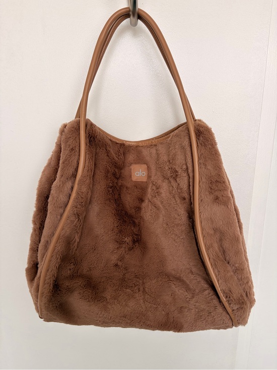 ALO Yoga Handbags - ALO Yoga Plush Faux Fur Tote